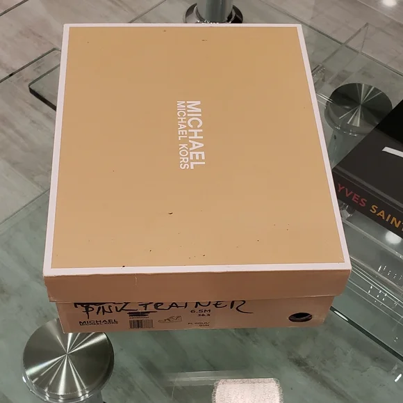 EUC- Michael Kors Olympia mixed media baby pink platform sneakers - Picture 14 of 14